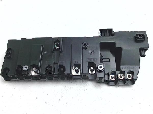 caja fusiblesrele mercedes benz vito tourer 4