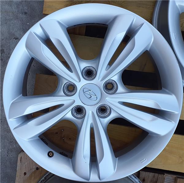 llanta hyundai ix35 (el/lm)(2010 >) 2.0 classic 2wd [2,0 ltr.   100 kw crdi cat]