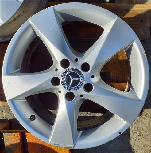 llanta mercedes benz vito tourer 447 072014