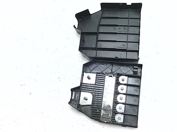 caja fusiblesrele peugeot rifter 062018 elec