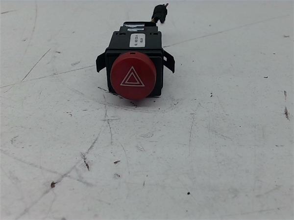 interruptor luces emergencia seat ibiza 6l1 0