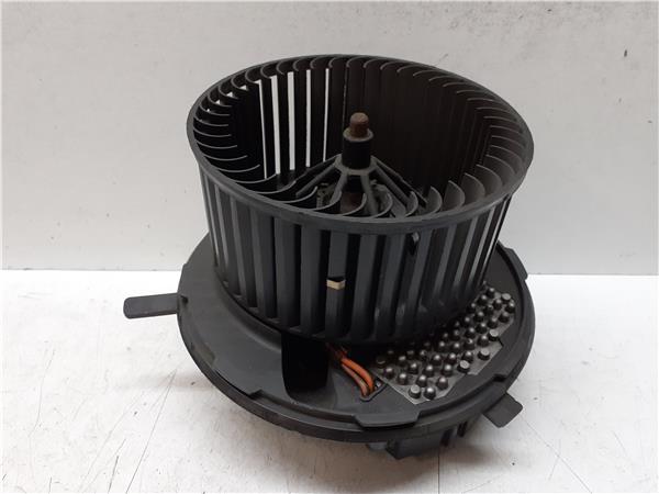 motor calefaccion audi q3 (8ub)(06.2011 >) 2.0 tdi (103kw) advance [2,0 ltr.   103 kw tdi]