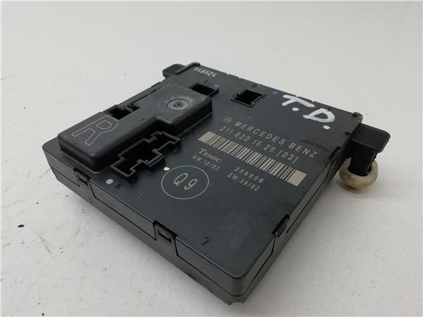 centralita cierre puerta trasera derecha merc