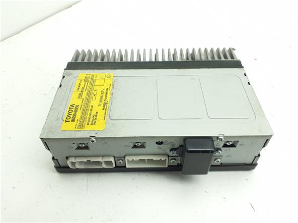 amplificador sonido toyota land cruiser j12 2