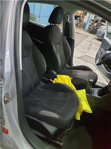 juego asientos peugeot 208 012012 14 access