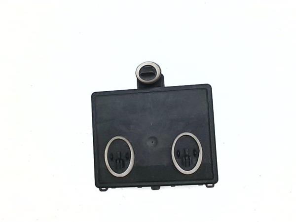 centralita cierre puerta trasera derecha volk