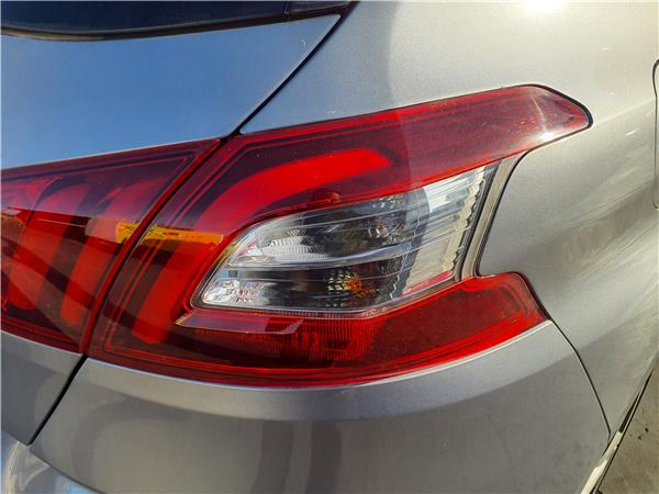 piloto trasero derecho peugeot 308 2013 12 a