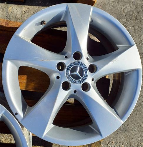 llanta mercedes benz vito tourer 447 072014