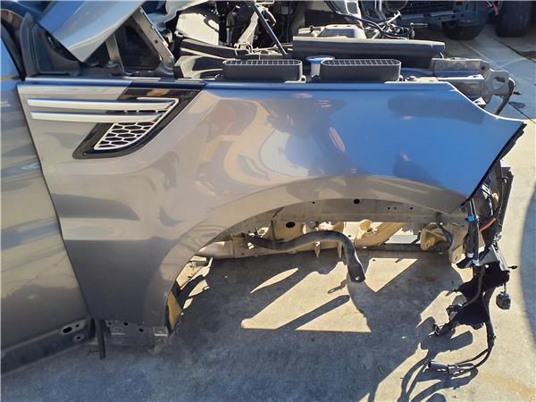 aleta delantera derecha land rover range rove