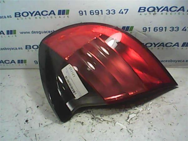 piloto trasero derecho mercedes benz clase c