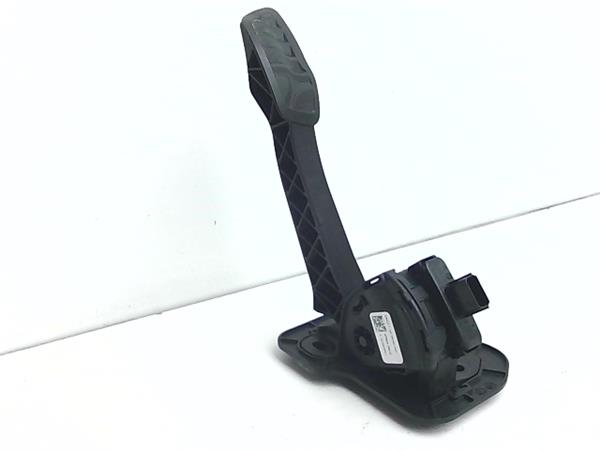 pedal acelerador ford transit furgon ttg 2013