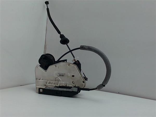 cerradura puerta trasera derecha volkswagen golf vi (5k1)(10.2008 >2012) 2.0 advance [2,0 ltr.   81 kw tdi]