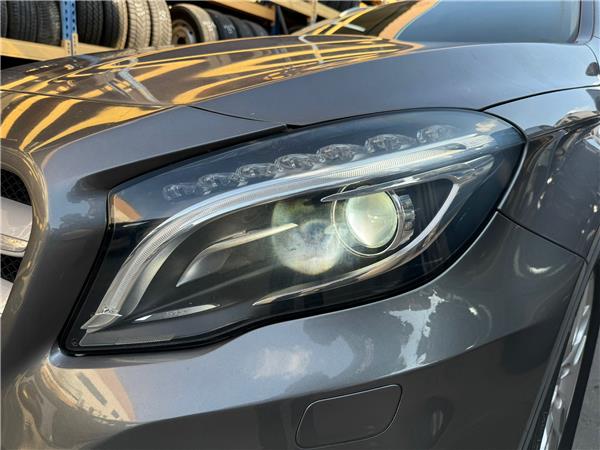 faro delantero izquierdo mercedes benz clase