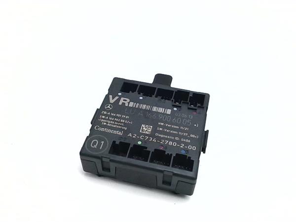 centralita cierre puerta delantera derecha me