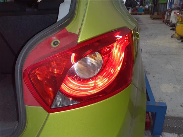 piloto trasero derecho seat ibiza berlina 6j5