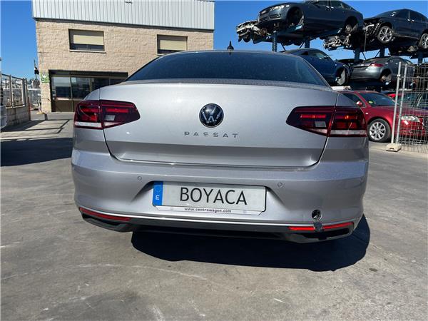 paragolpes trasero volkswagen passat berlina