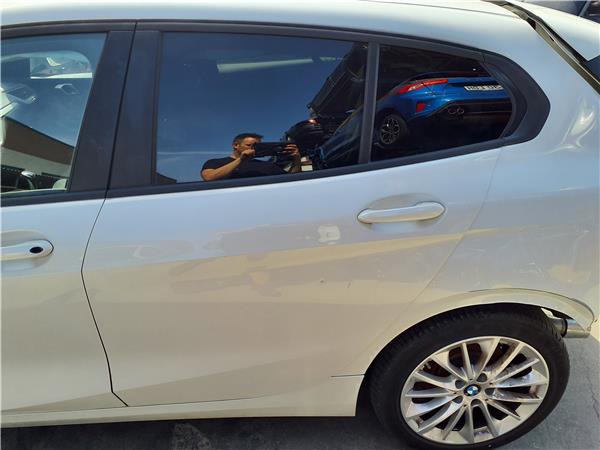 puerta trasera izquierda bmw serie 1 berlina