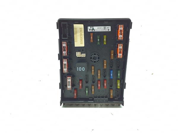caja fusiblesrele volkswagen passat berlina 3