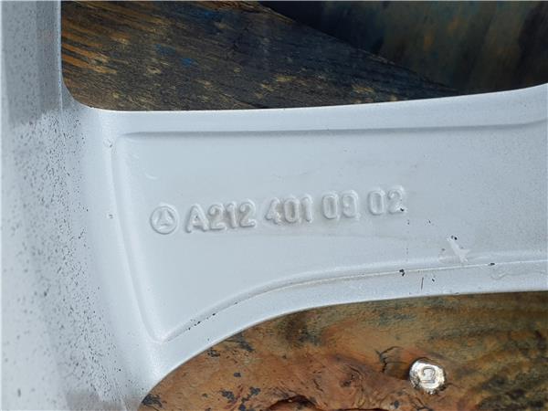 Llanta Mercedes-Benz Clase E Lim. E