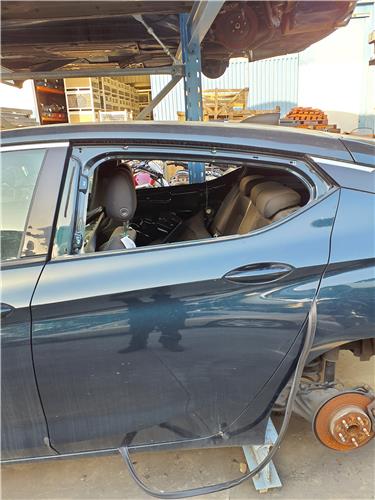 puerta trasera izquierda opel astra k berlina