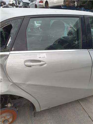 puerta trasera derecha mercedes benz clase b