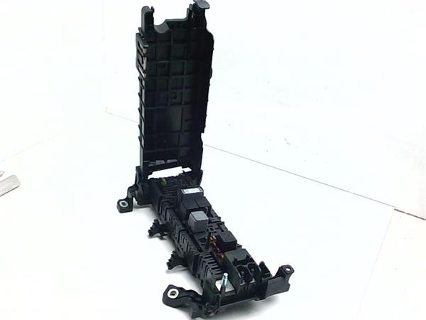 caja fusiblesrele mercedes benz clase cla bm