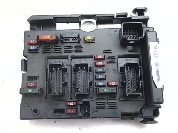 caja fusibles/rele peugeot 206 (1998 >) 1.4 hdi eco 70