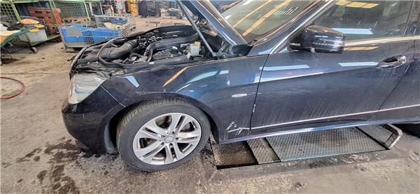 aleta delantera izquierda mercedes benz clase