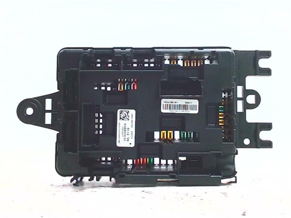 caja fusiblesrele bmw serie 1 berlina 3p f21