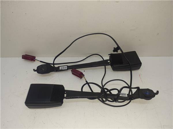 anclaje cinturon delantero derecho ford focus