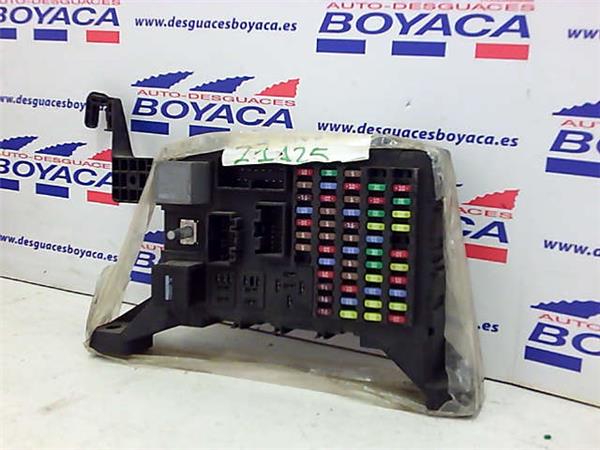 caja reles jaguar x type 2001 25 v6