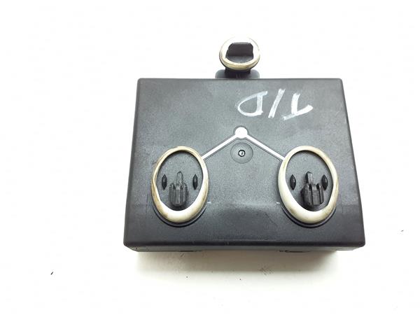 centralita cierre puerta trasera derecha volk