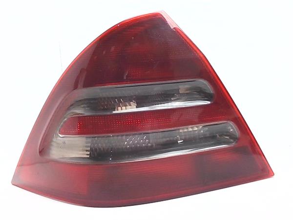 piloto trasero izquierdo mercedes benz clase