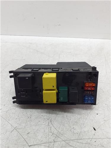 caja fusibles/rele mercedes benz clk (bm 208) coupe (03.1997 >) 2.0 clk 200 (208.335) [2,0 ltr.   100 kw 16v cat]