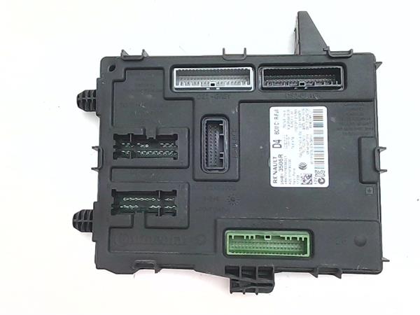 caja reles renault megane iv berlina 5p 12201