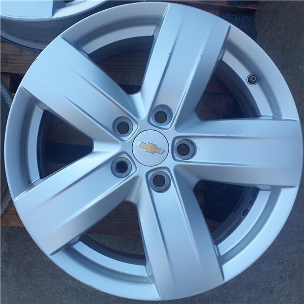 llanta chevrolet orlando 2011 20 ltz 20 ltr