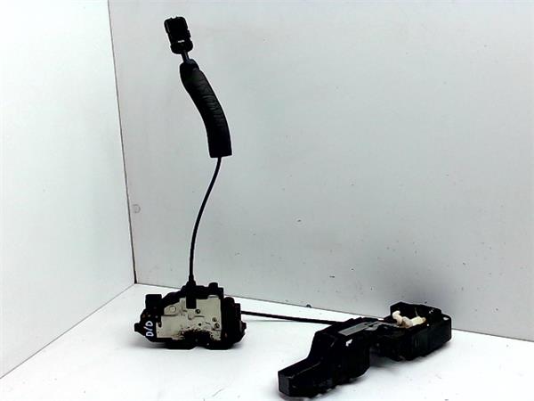 cierre electromagnetico delantero derecho ren