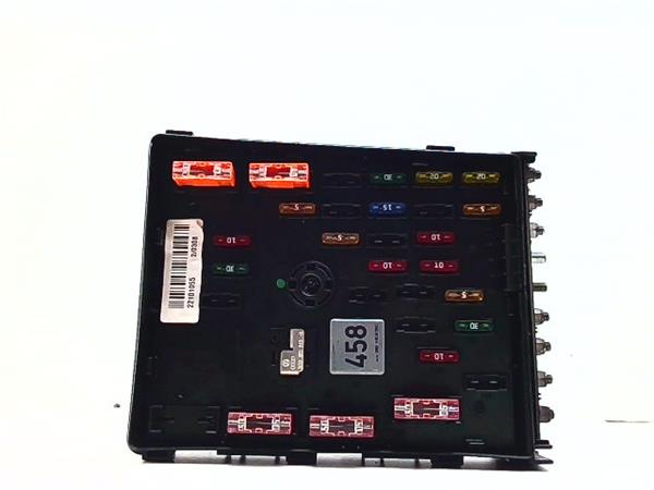 caja fusiblesrele volkswagen passat berlina 3