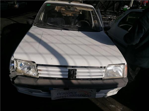 Peugeot 205