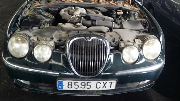 Jaguar S-TYPE