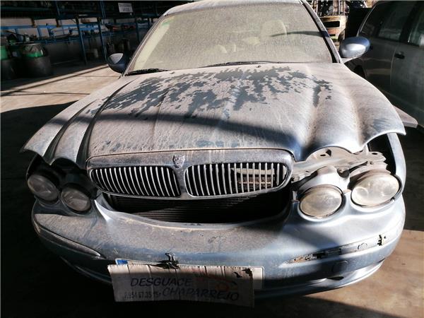Jaguar X-TYPE